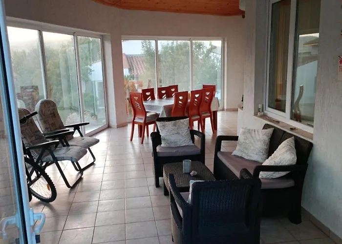 приятна къща за почивка караколев 1 Casa vacanze Obrochishte