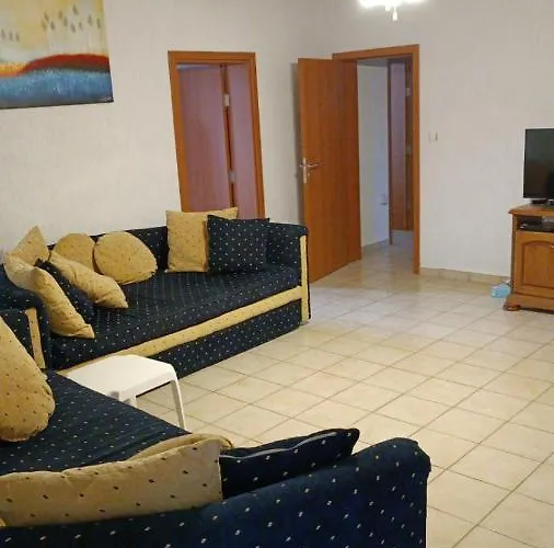 Casa vacanze приятна къща за почивка караколев 1 *